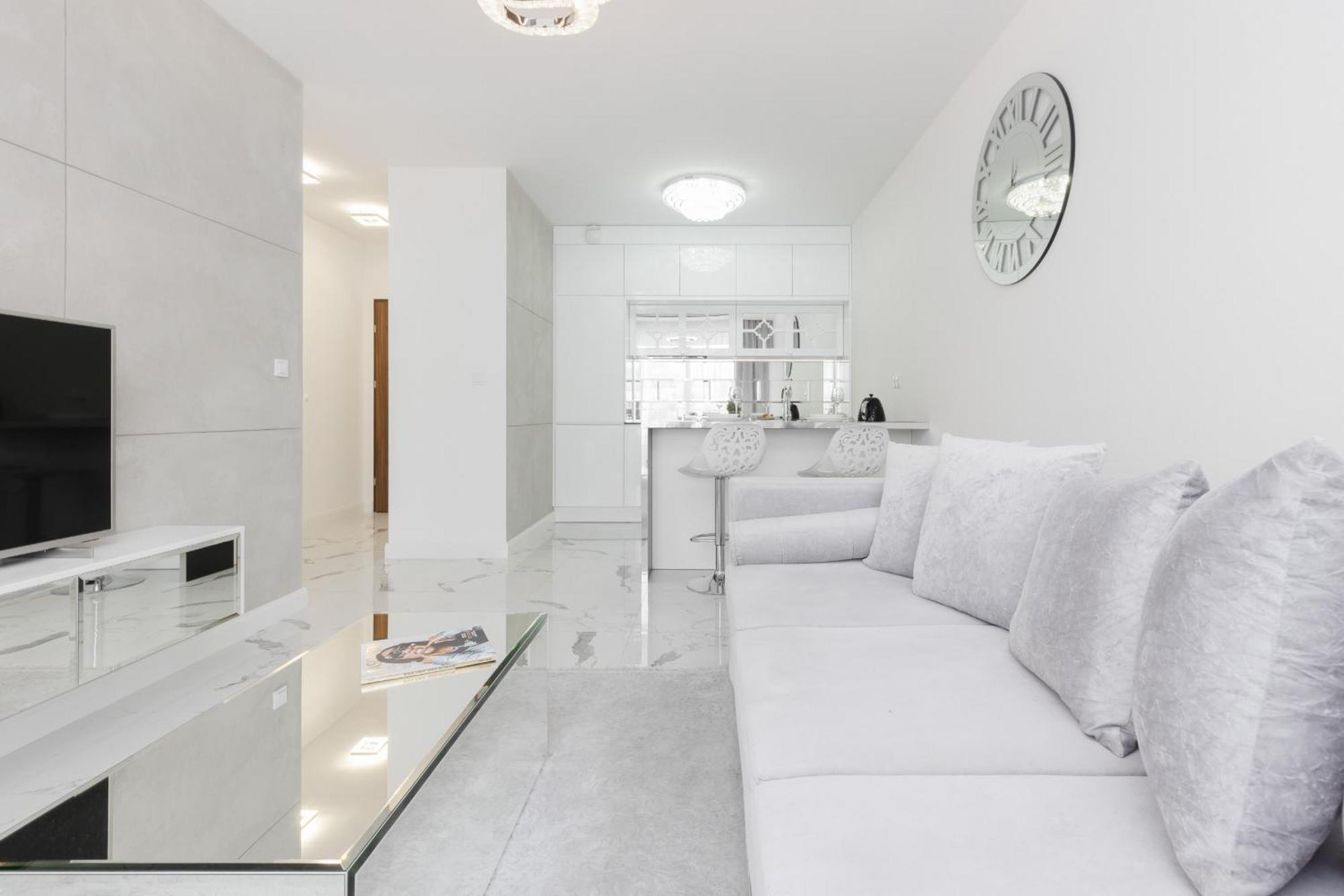 Elegant Apartments With Balcony & Parking Warsaw By Noclegi Renters Exterior photo